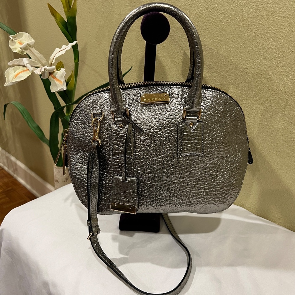 BURBERRY Heritage Grain Small Orchard Bowling Handbag Silver EUC - Picture 8 of 16